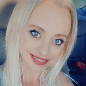 Meet your Posher, Barbie dawna